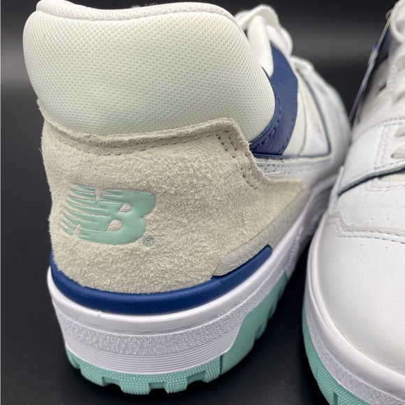 New Balance 550 - Picture 3 of 8